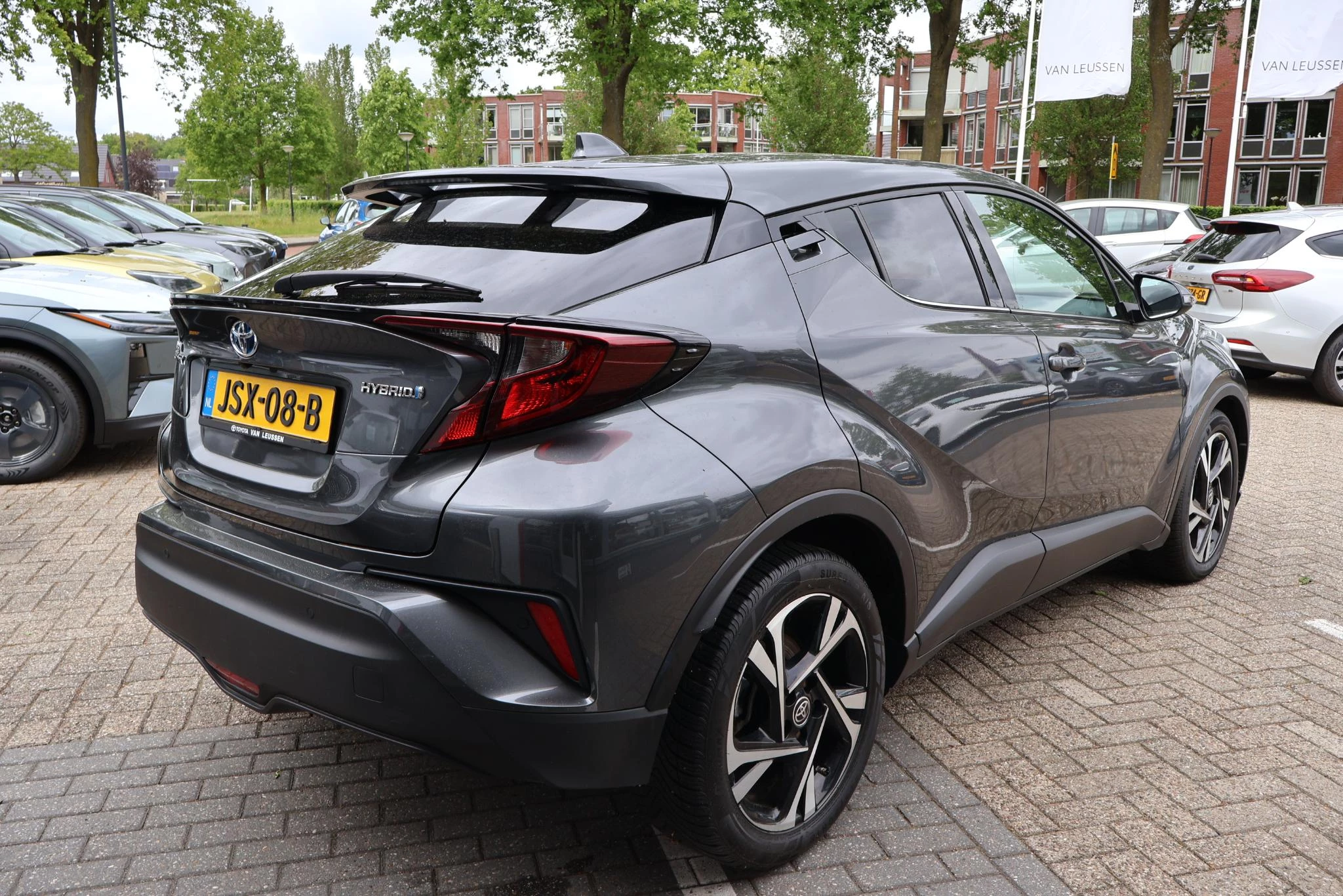 Hoofdafbeelding Toyota C-HR