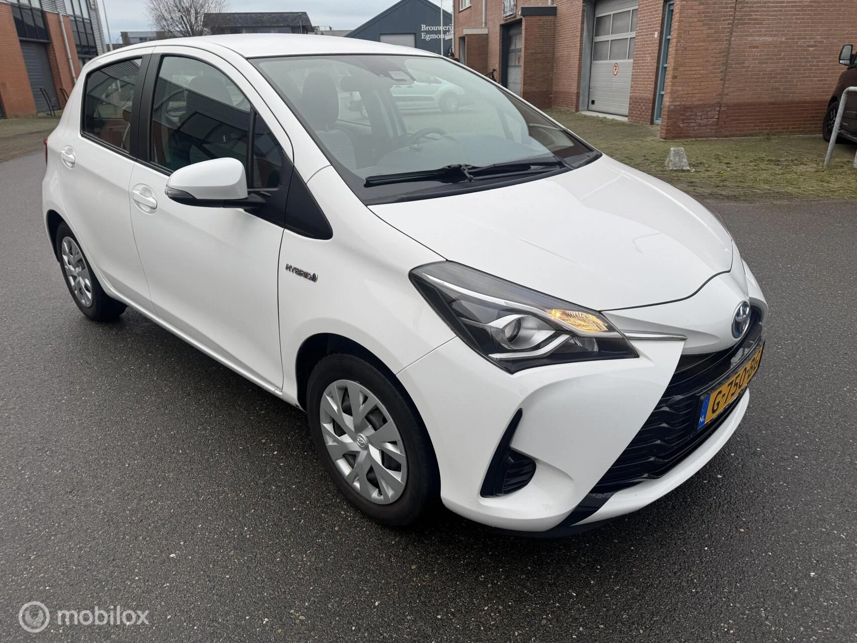 Hoofdafbeelding Toyota Yaris