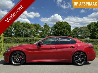 Alfa Romeo Giulia 2.0 T Veloce Ti Q4 UNIEK Rosso Competizone