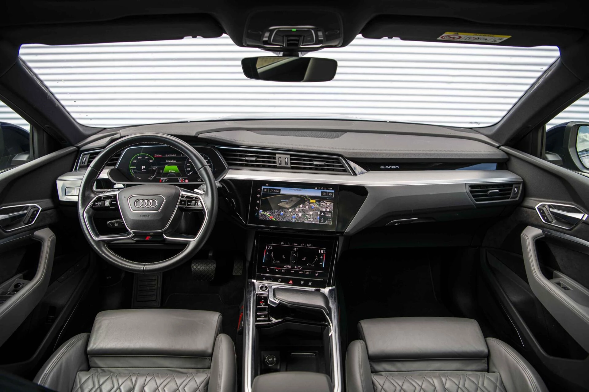 Hoofdafbeelding Audi e-tron