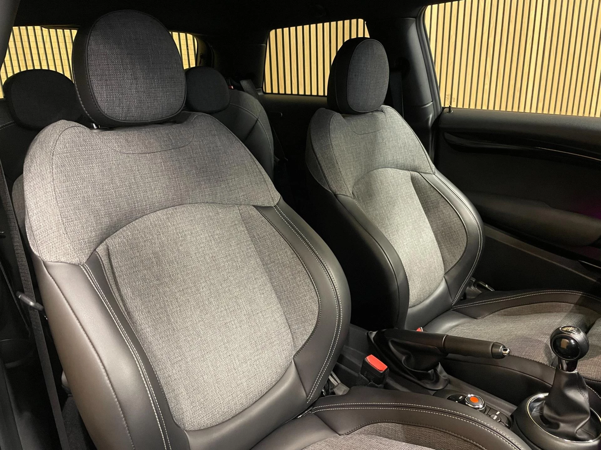 Hoofdafbeelding MINI One