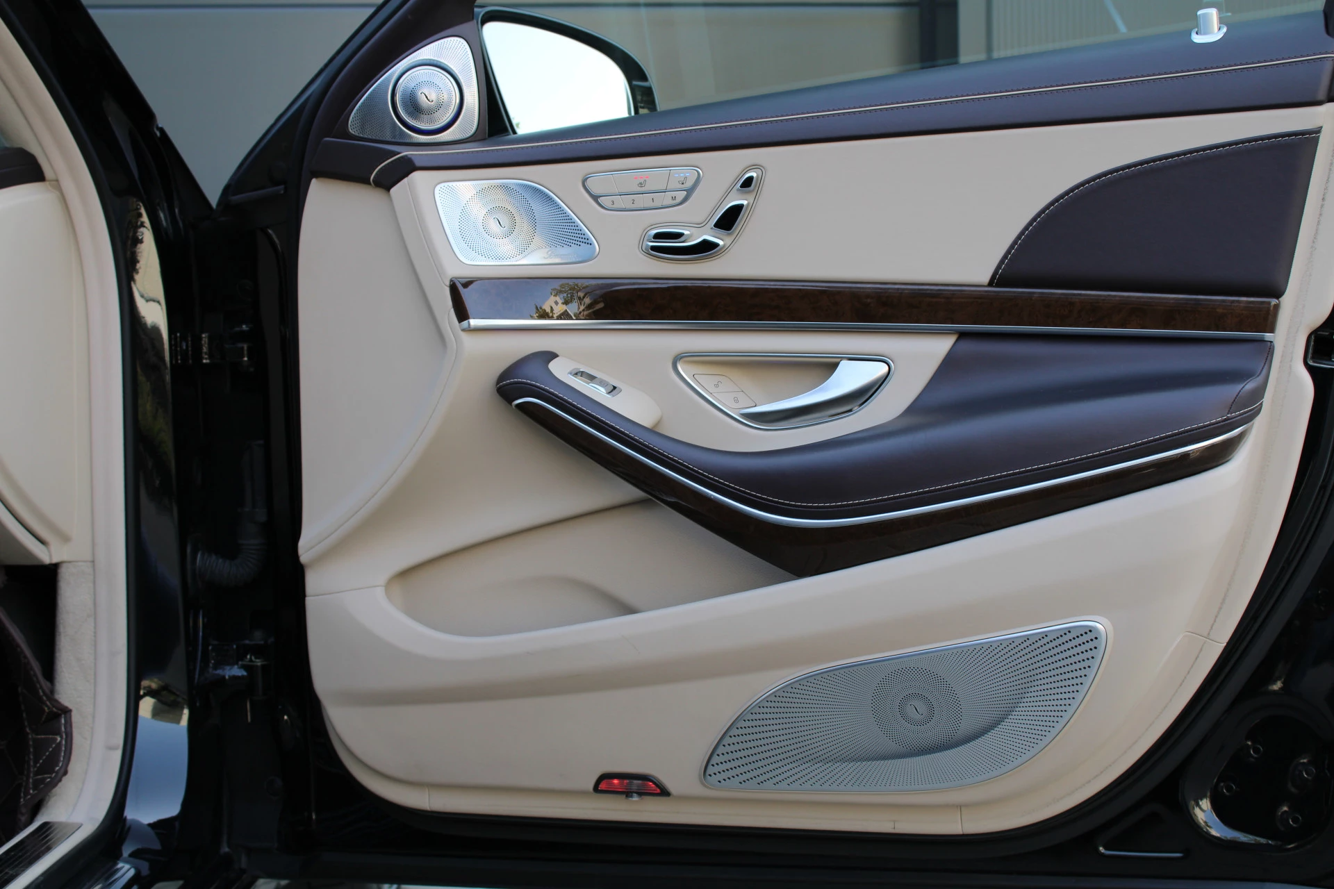 Hoofdafbeelding Mercedes-Benz S-Klasse