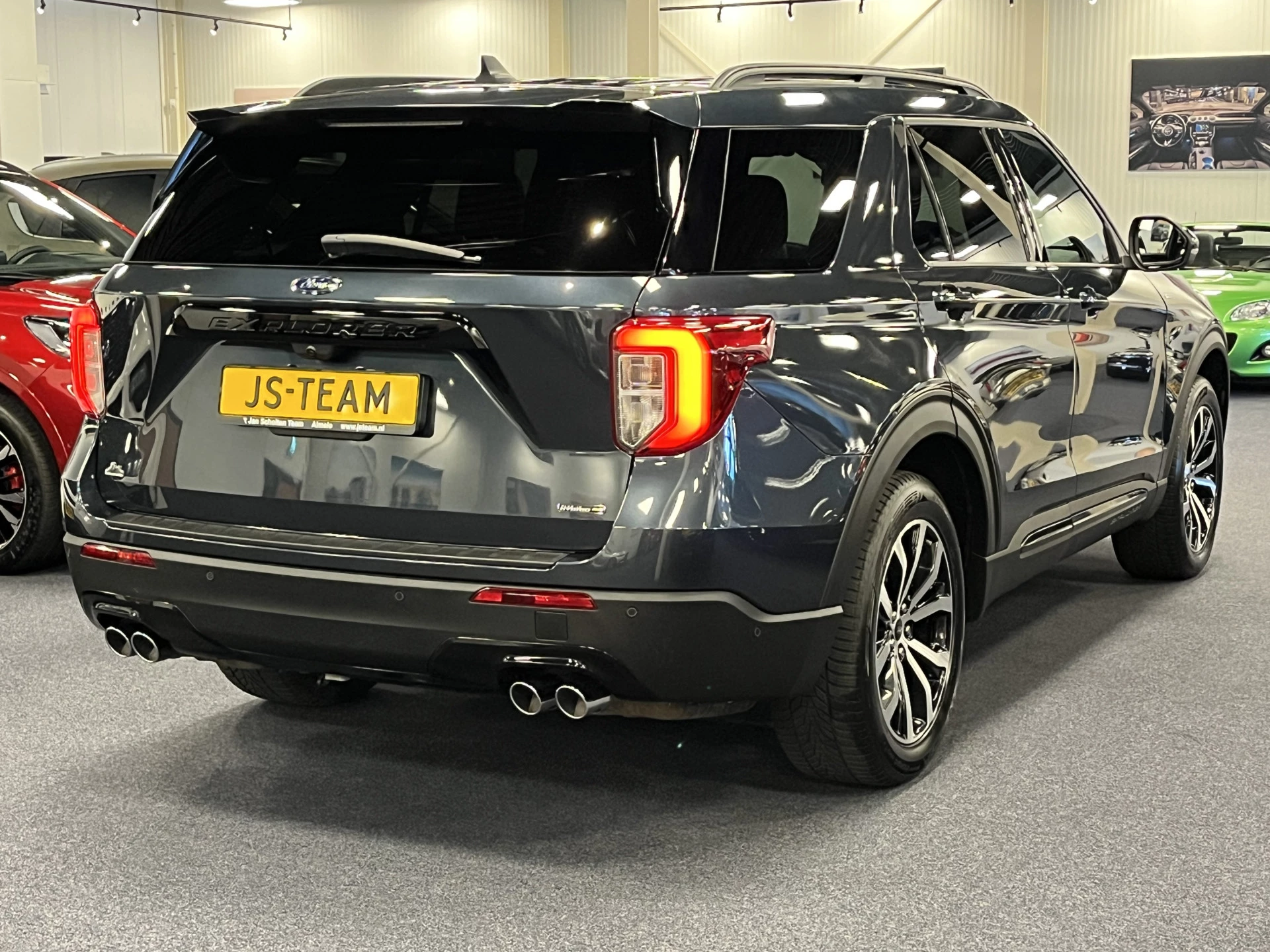 Hoofdafbeelding Ford Explorer