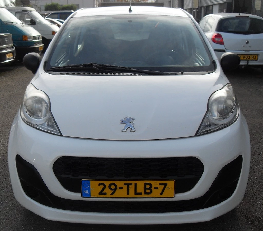 Hoofdafbeelding Peugeot 107