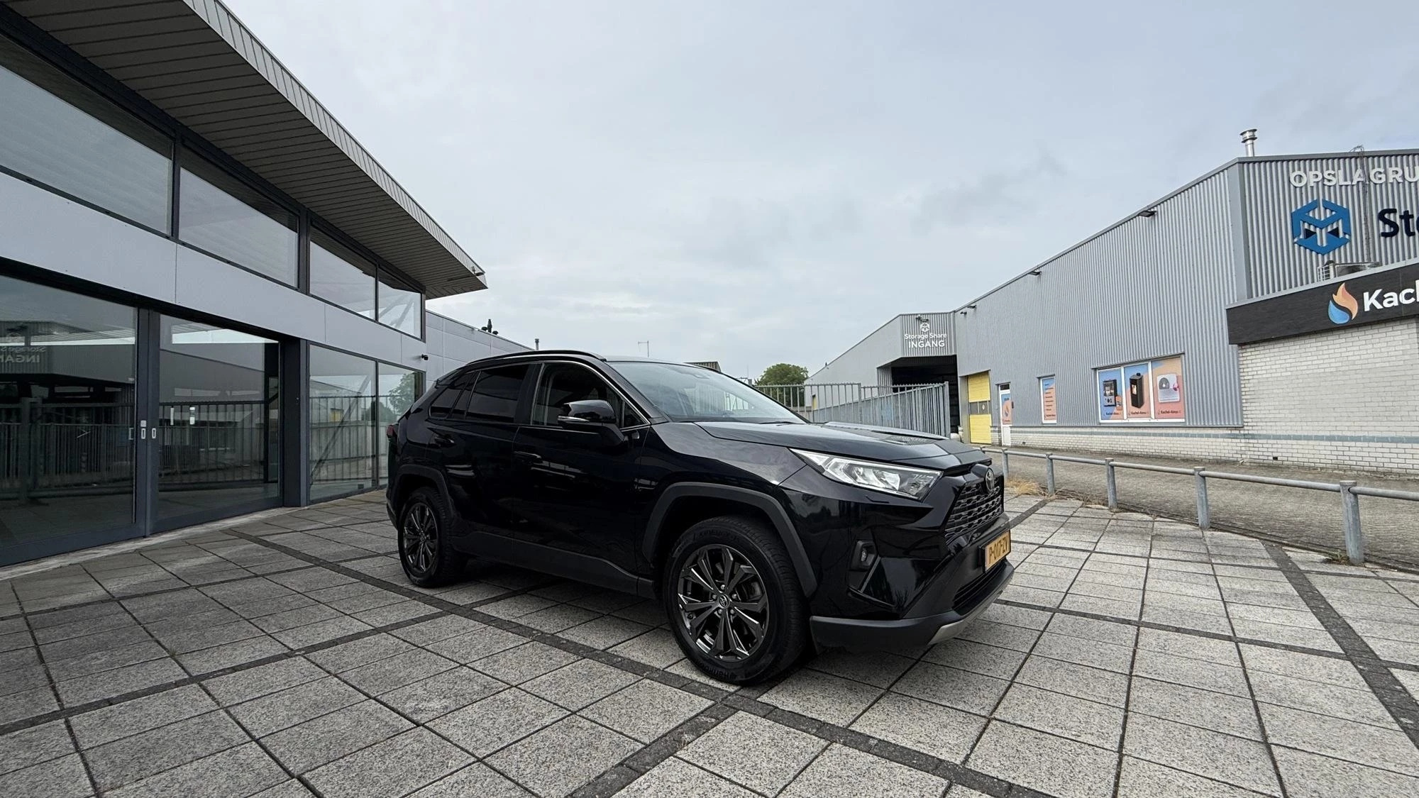 Hoofdafbeelding Toyota RAV4