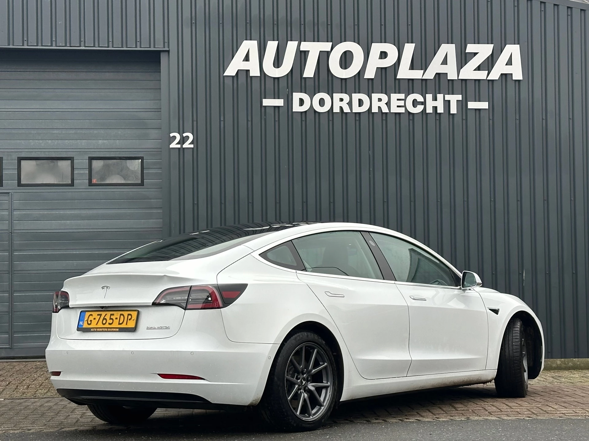 Hoofdafbeelding Tesla Model 3