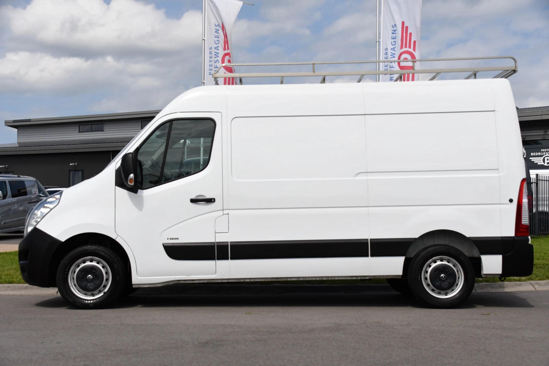 Hoofdafbeelding Opel Movano