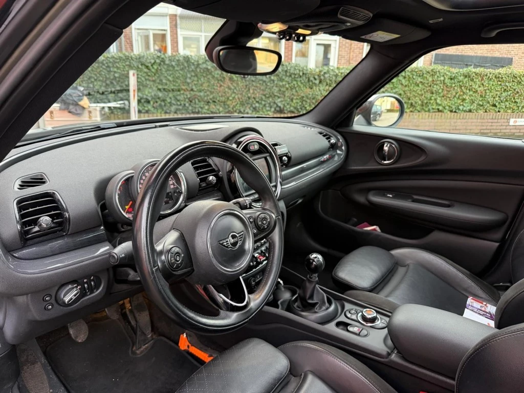 Hoofdafbeelding MINI One