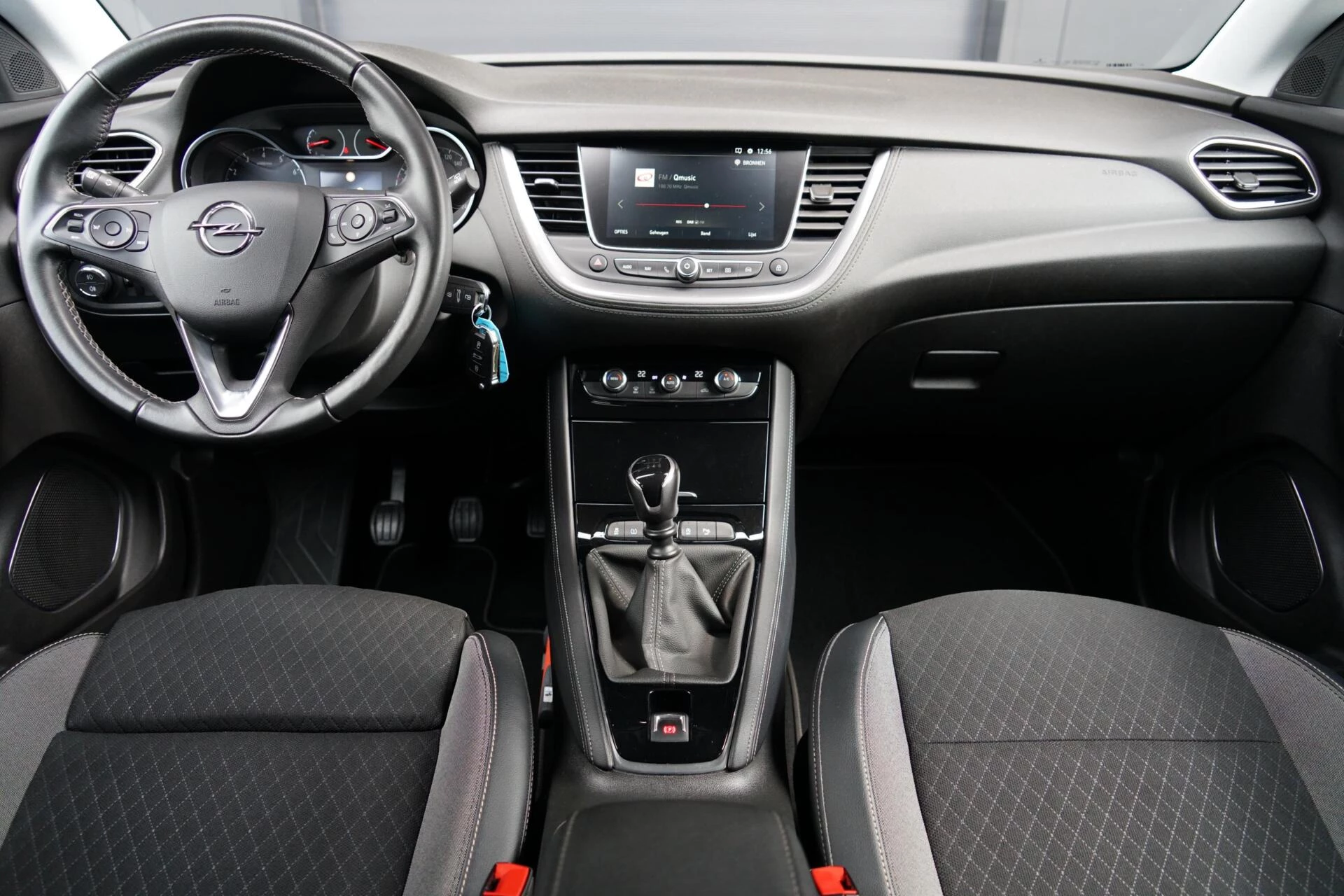Hoofdafbeelding Opel Grandland X