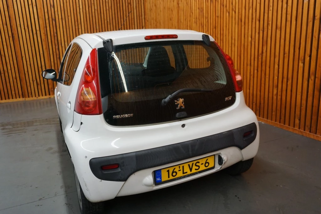 Hoofdafbeelding Peugeot 107