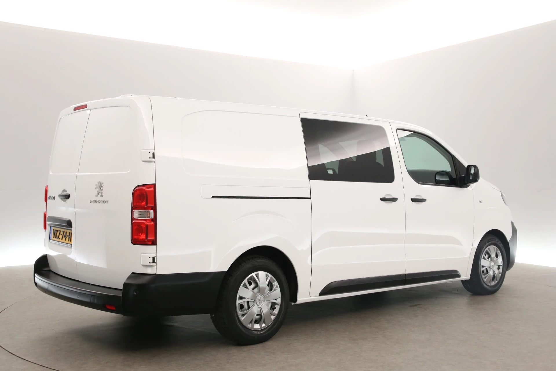 Hoofdafbeelding Peugeot e-Expert
