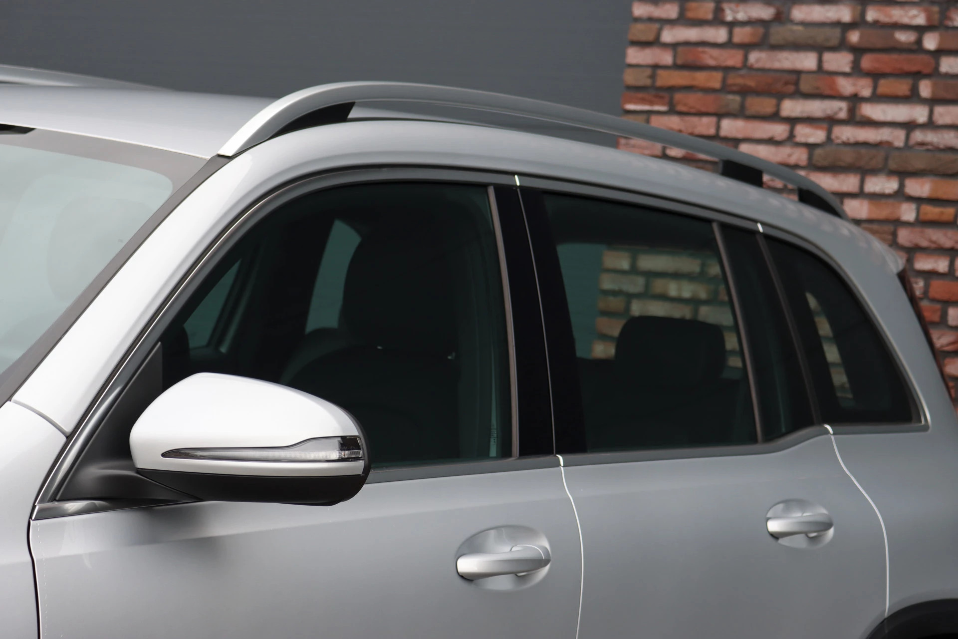Hoofdafbeelding Mercedes-Benz EQB