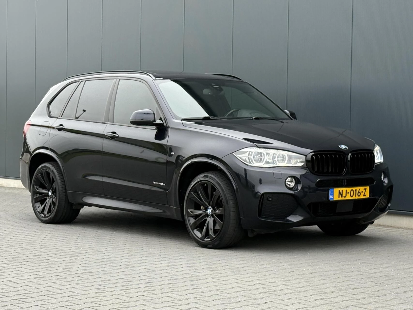Hoofdafbeelding BMW X5