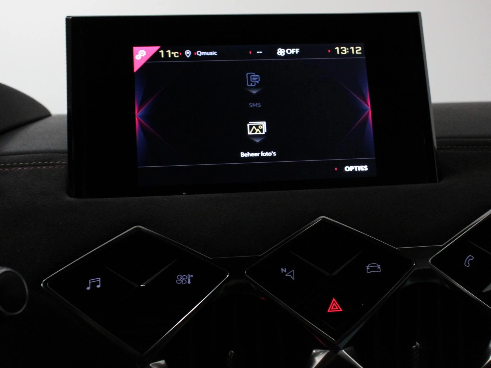 Hoofdafbeelding DS DS 3