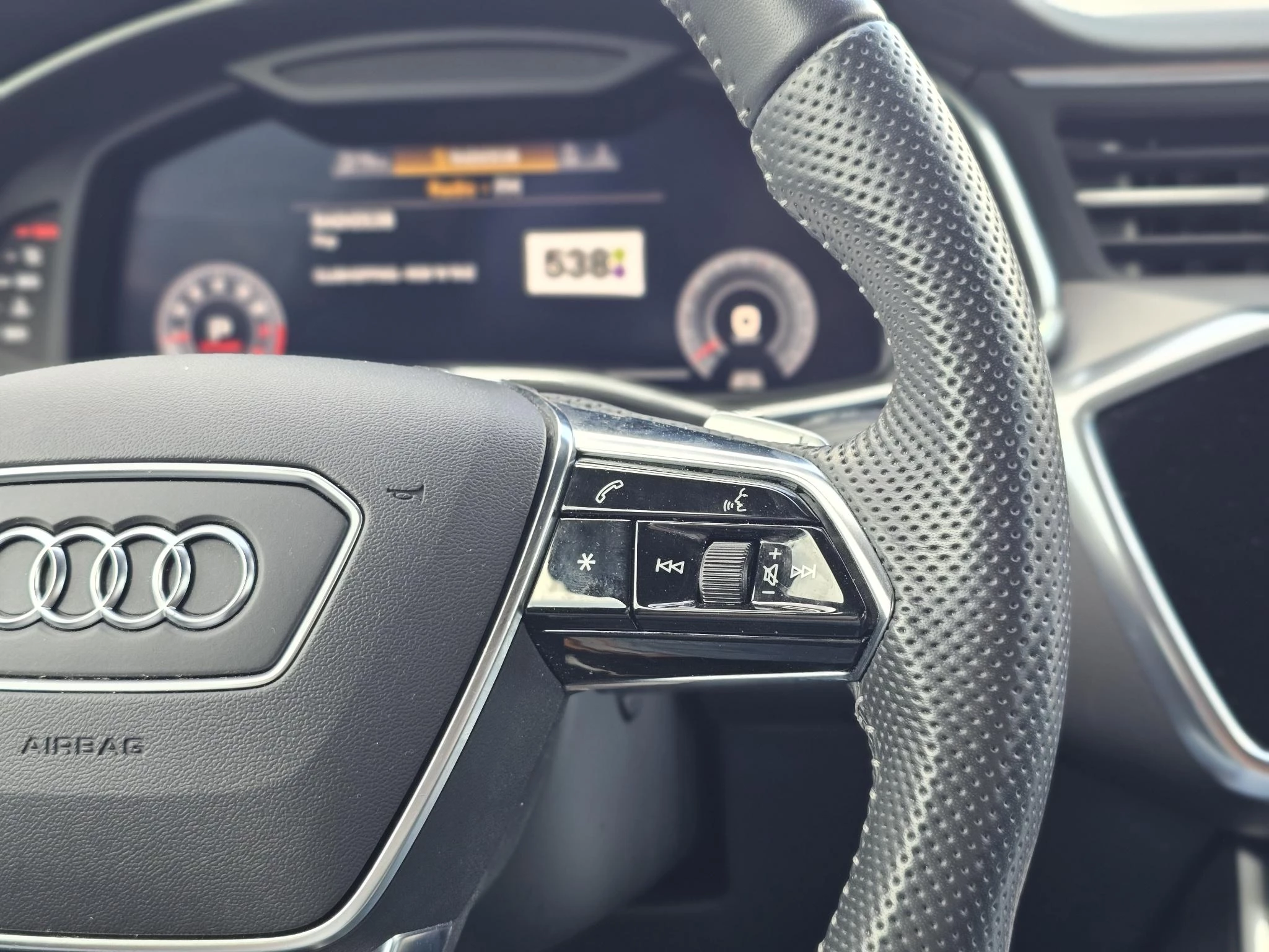 Hoofdafbeelding Audi A6