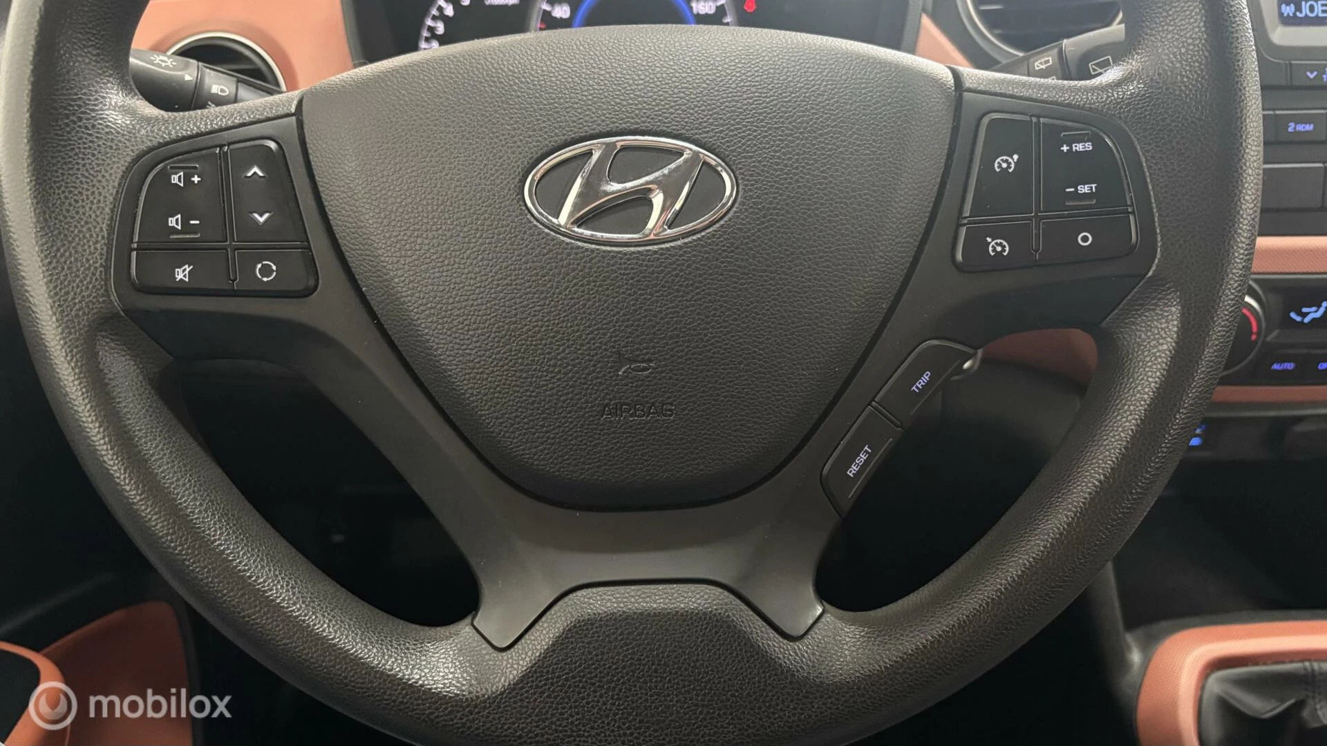 Hoofdafbeelding Hyundai i10