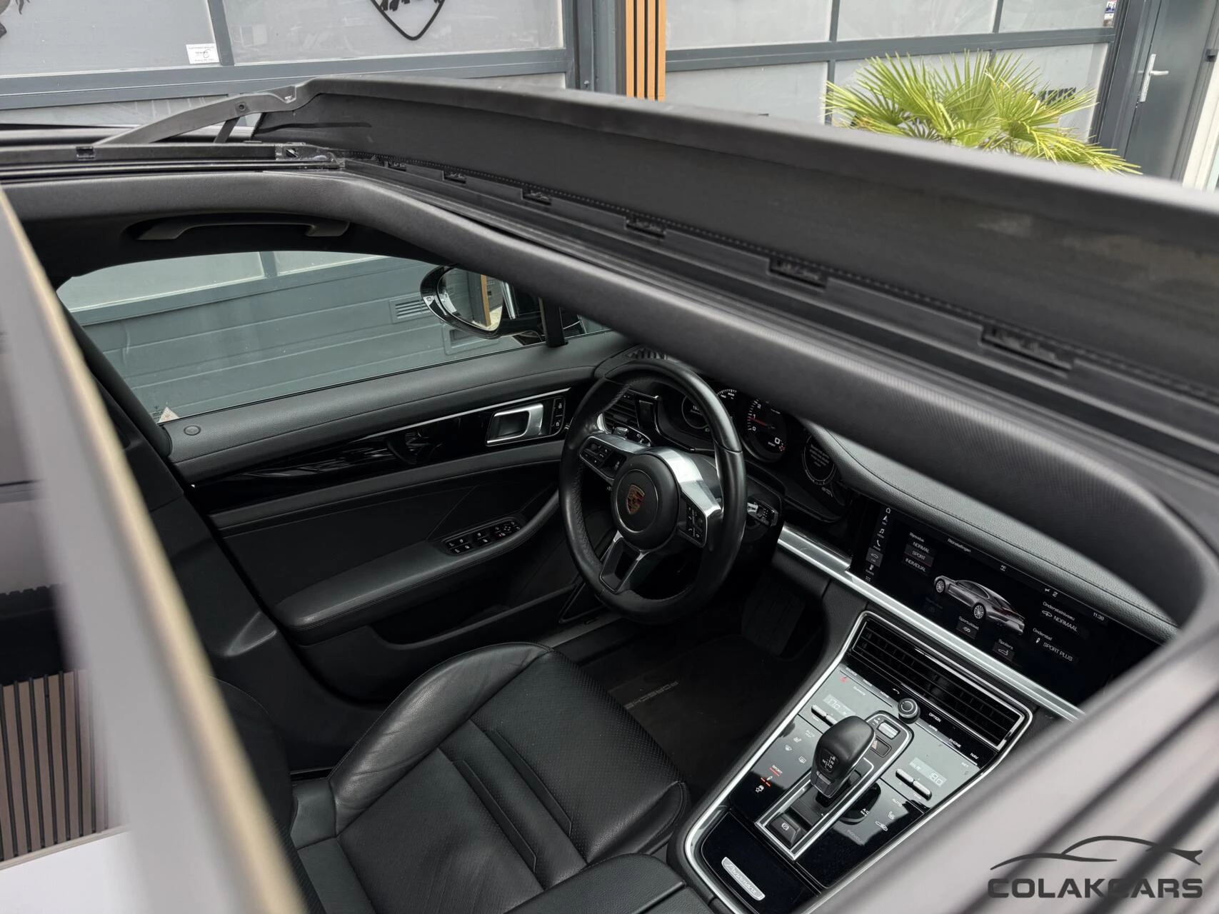 Hoofdafbeelding Porsche Panamera