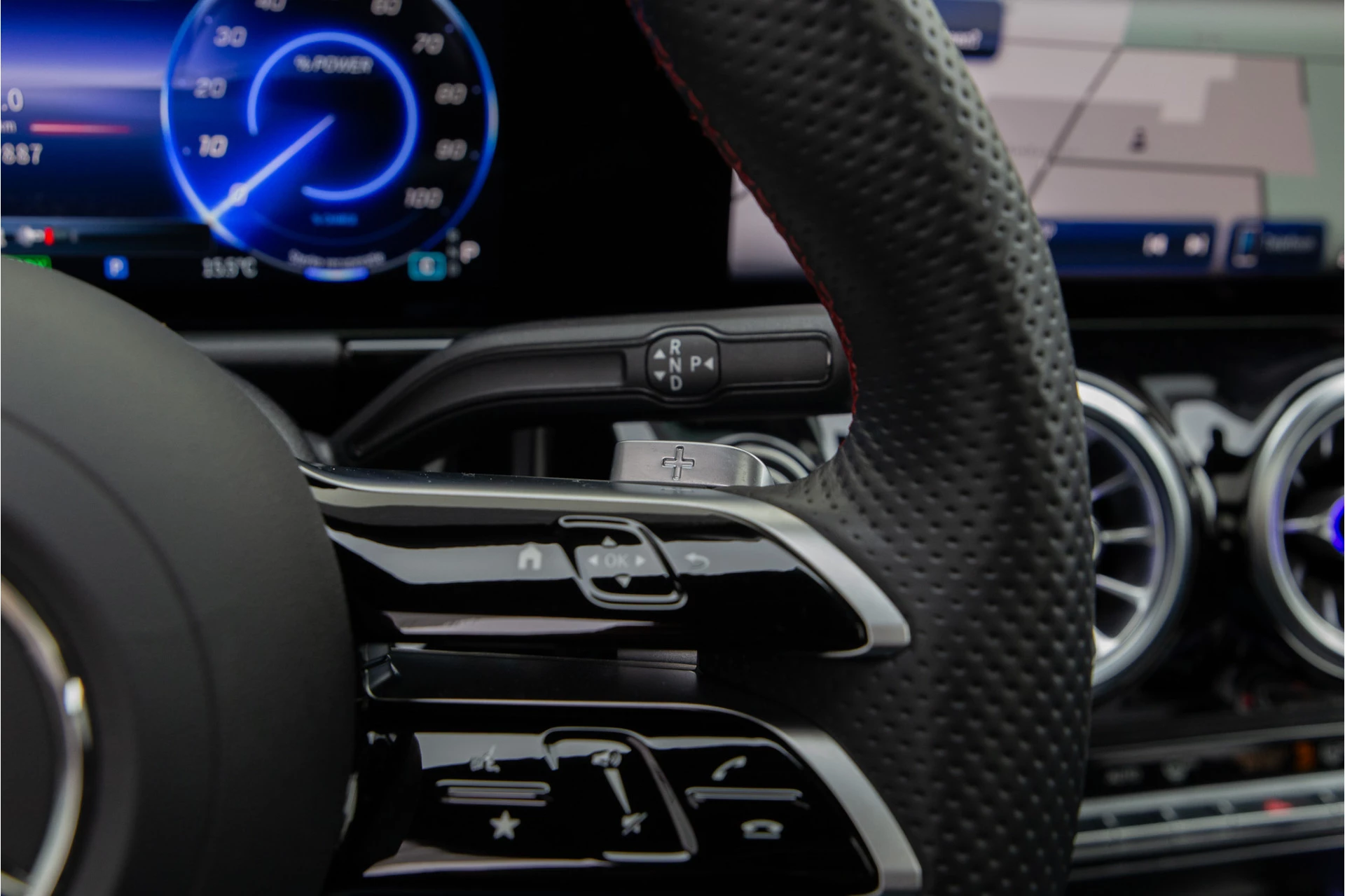 Hoofdafbeelding Mercedes-Benz EQA