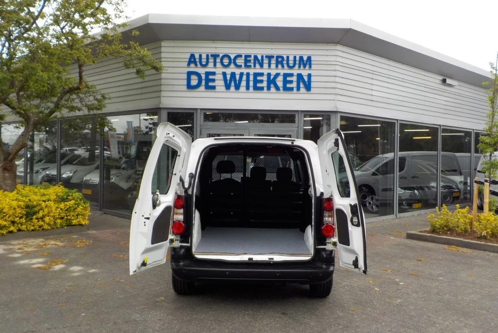 Hoofdafbeelding Peugeot Partner