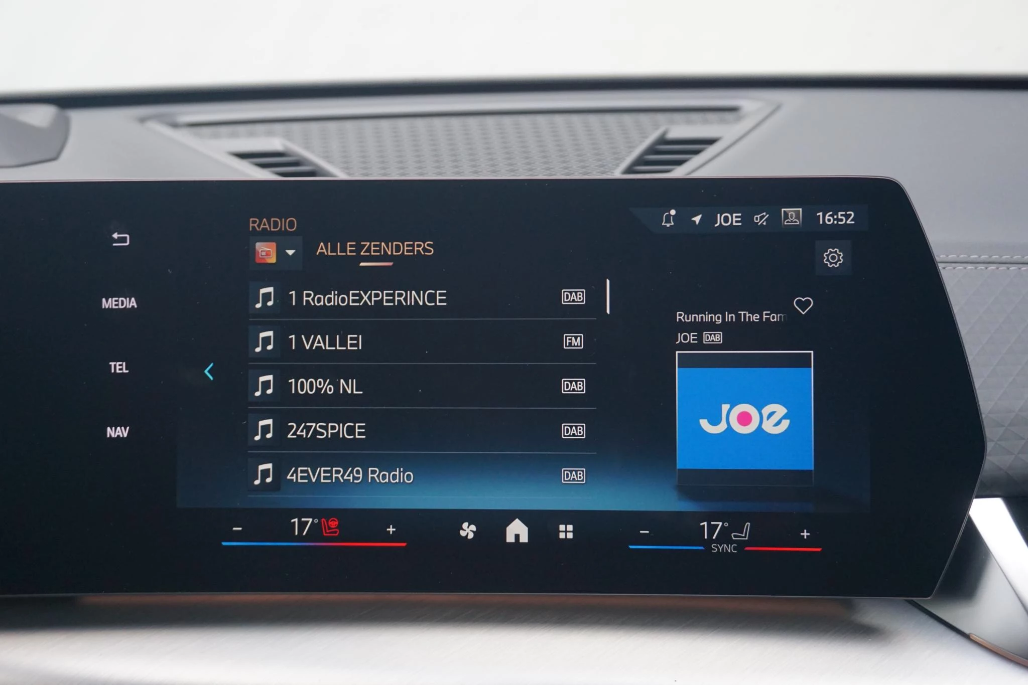 Hoofdafbeelding BMW iX2