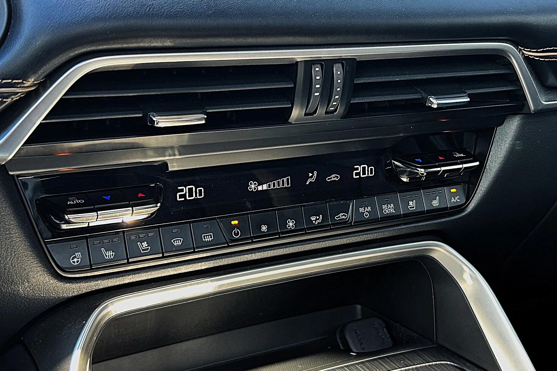 Hoofdafbeelding Mazda CX-80