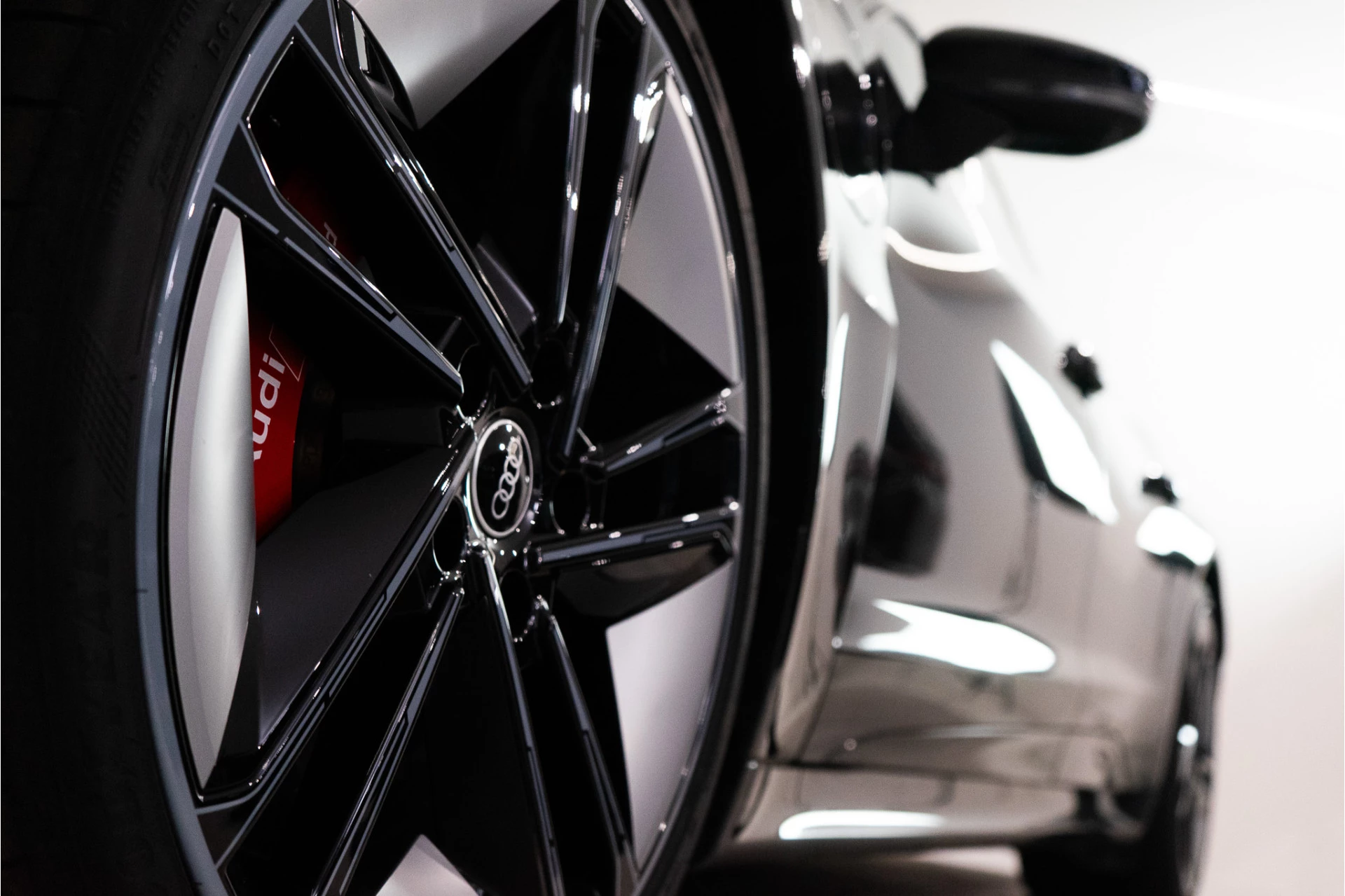 Hoofdafbeelding Audi e-tron GT