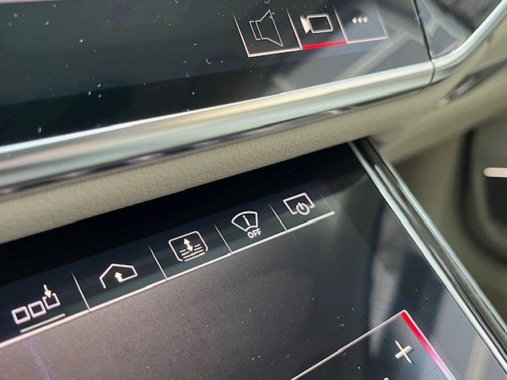Hoofdafbeelding Audi A8