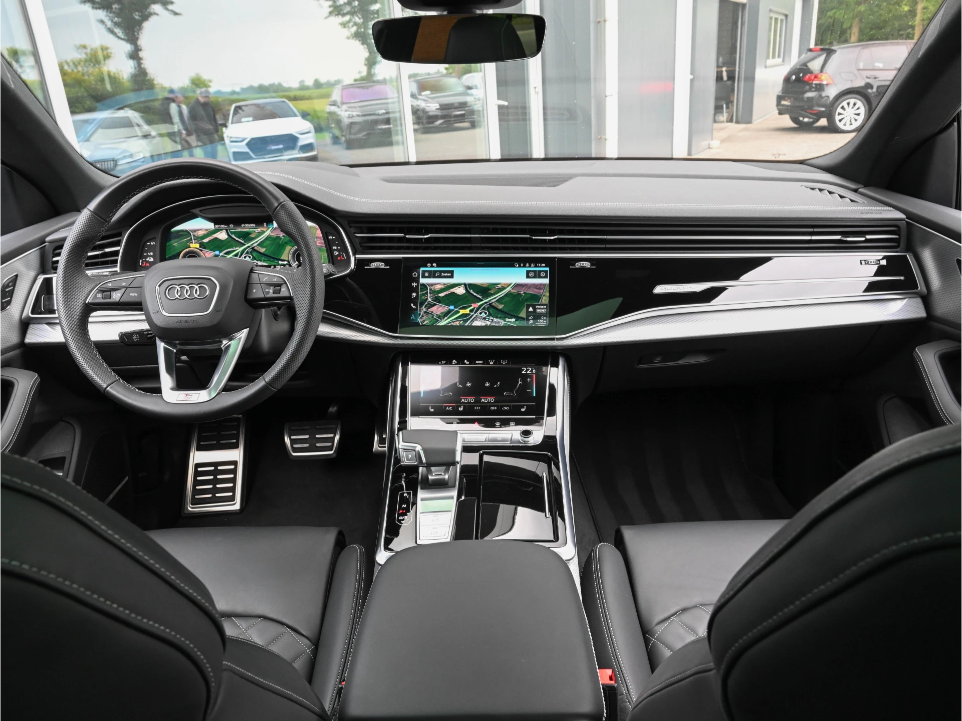 Hoofdafbeelding Audi Q8