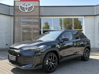 Toyota Corolla Cross HYBRID 180 GR SPORT NIEUW & DIRECT LEVERBAAR!!! PANO-DAK JBL-AUDIO STOEL-STUURVERW BLIND-SPOT PARK-SENSOREN 19" LM-VELGEN