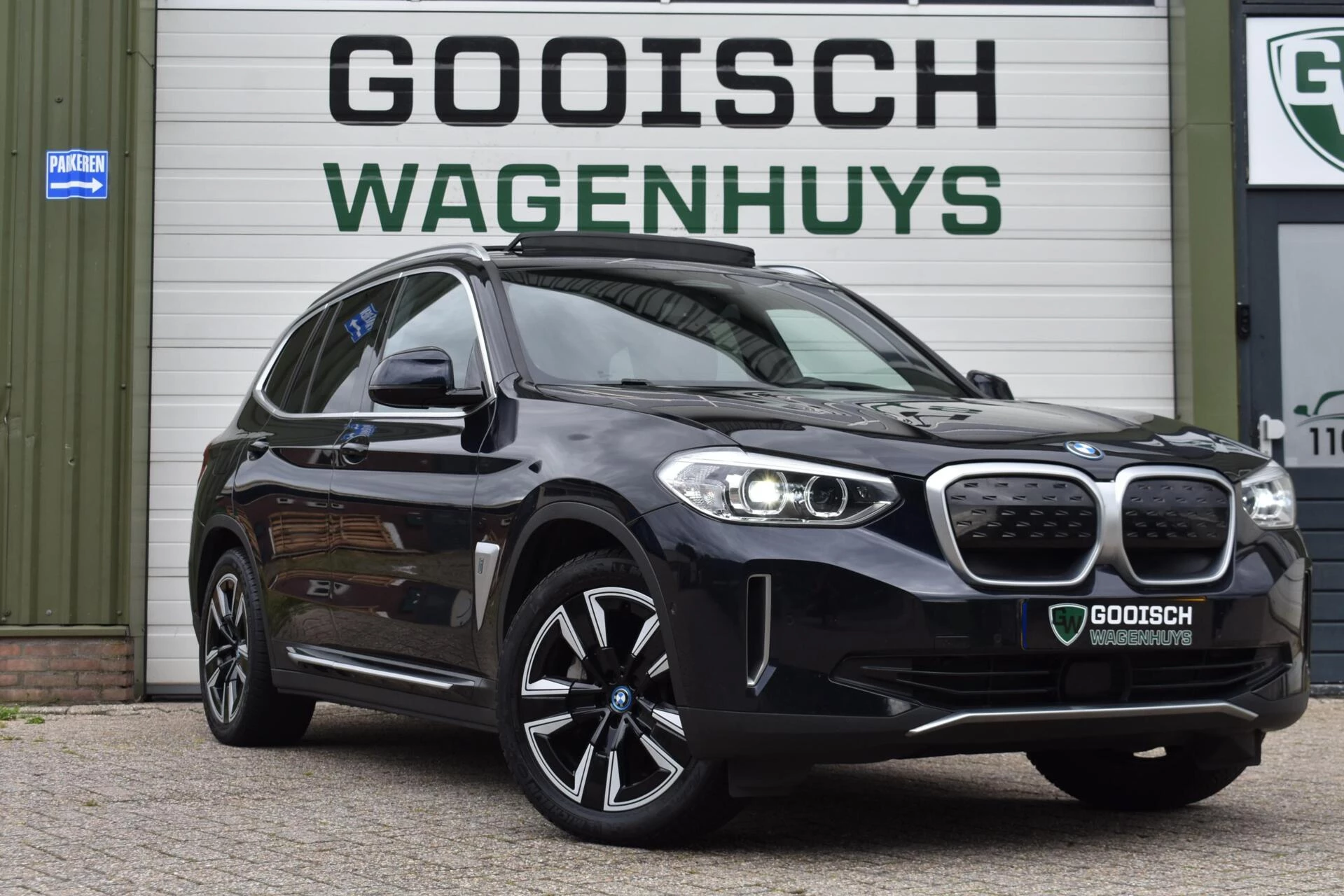 Hoofdafbeelding BMW iX3