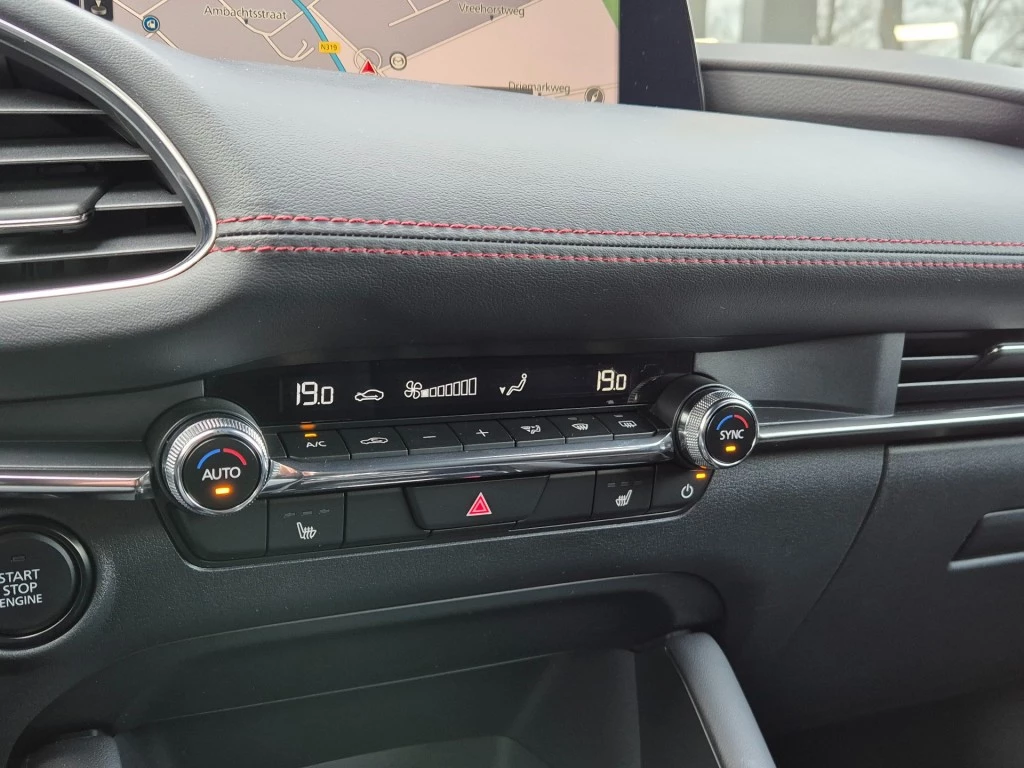 Hoofdafbeelding Mazda 3