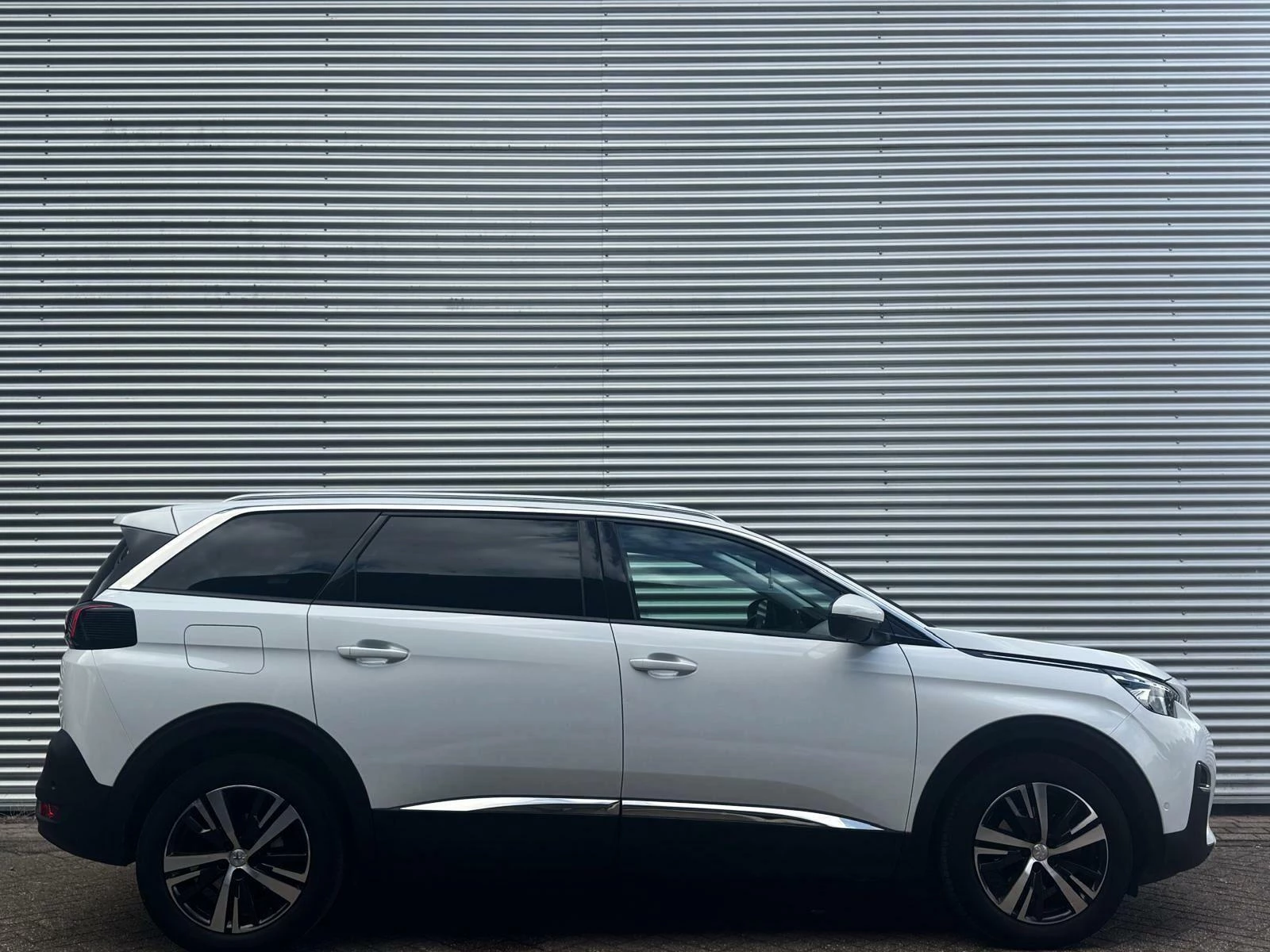 Hoofdafbeelding Peugeot 5008