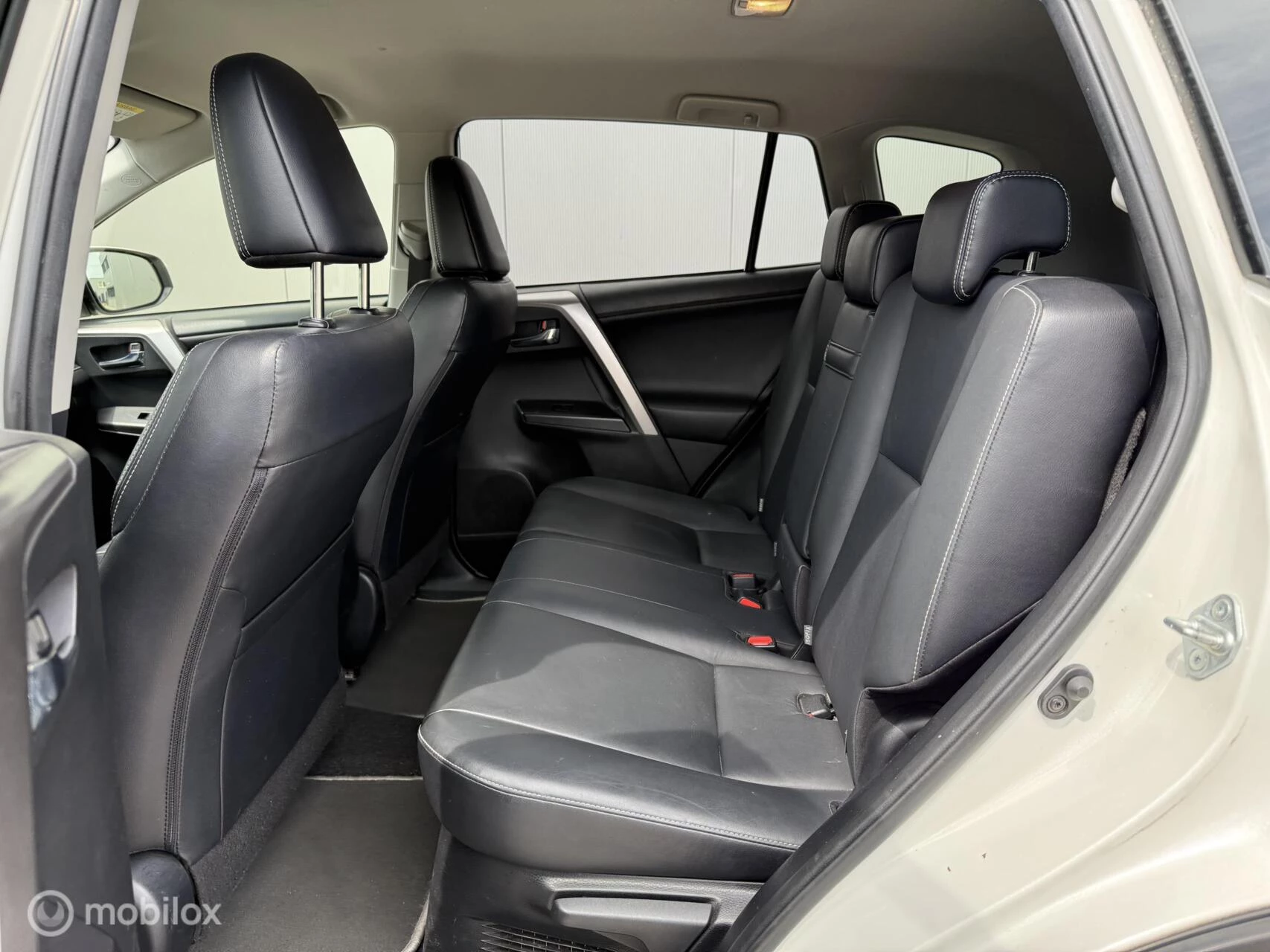 Hoofdafbeelding Toyota RAV4