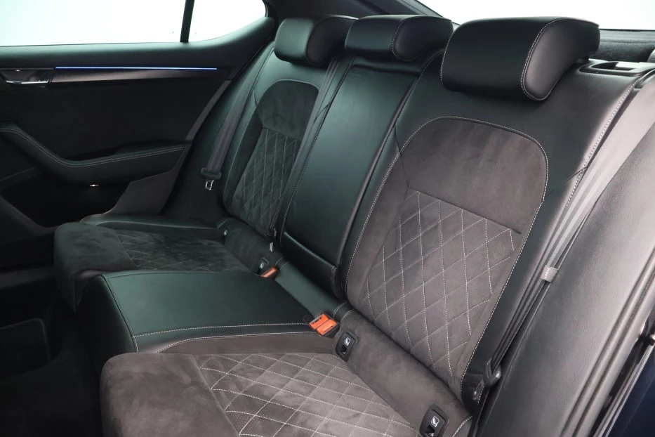 Hoofdafbeelding Škoda Superb