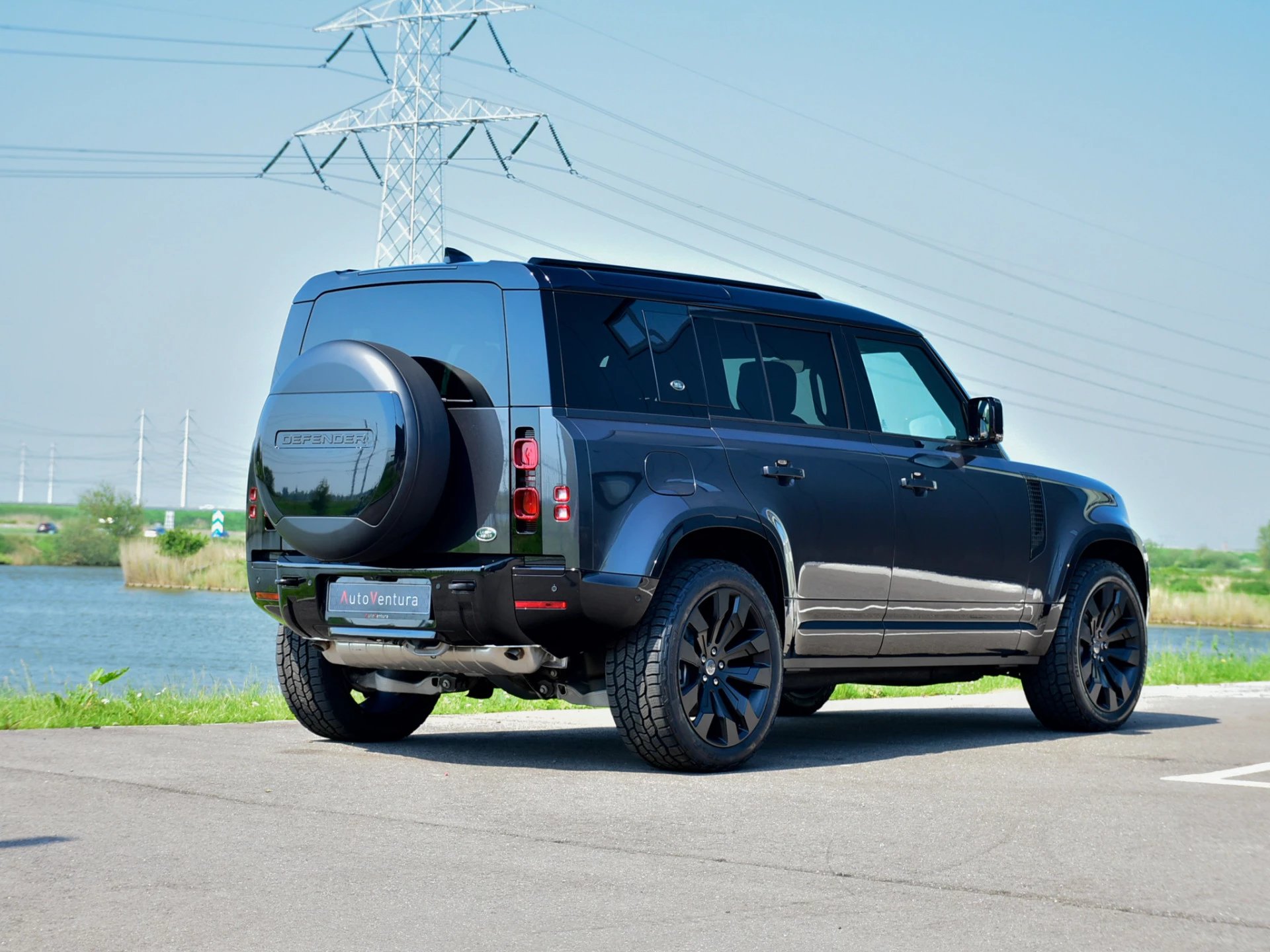 Hoofdafbeelding Land Rover Defender