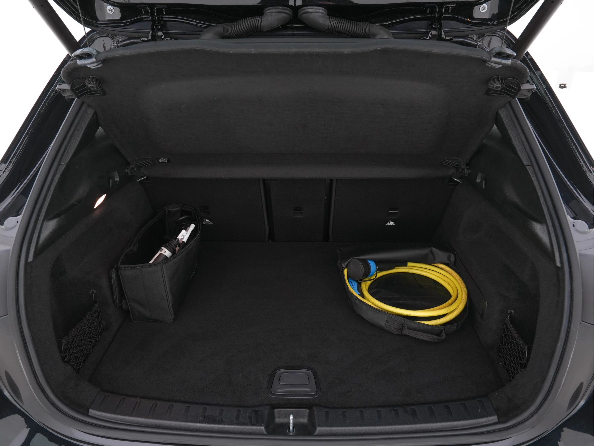 Hoofdafbeelding Mercedes-Benz EQA