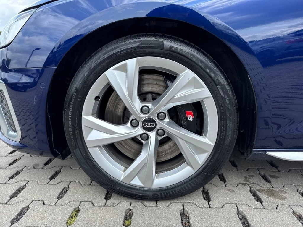 Hoofdafbeelding Audi S4