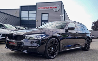 BMW 5-serie Touring 520i High Executive | M-Pakket | Harman/Kardon | Panorama | Camera | Head up Display | LED | Trekhaak |