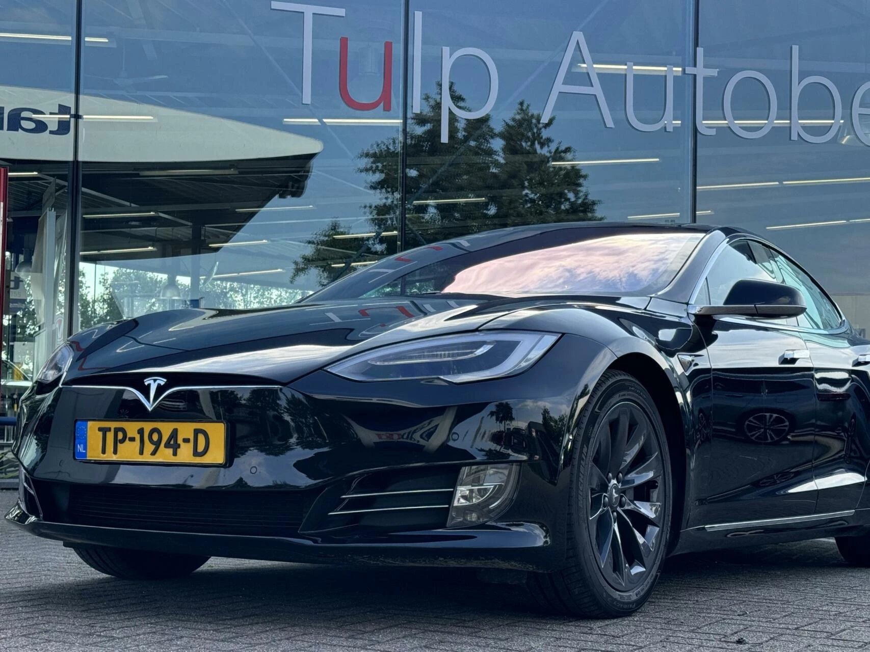 Hoofdafbeelding Tesla Model S