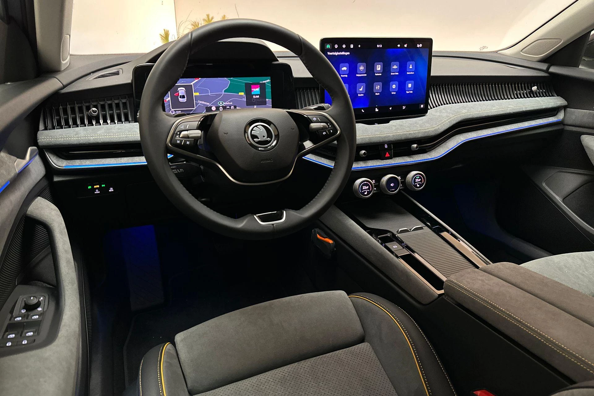 Hoofdafbeelding Škoda Superb