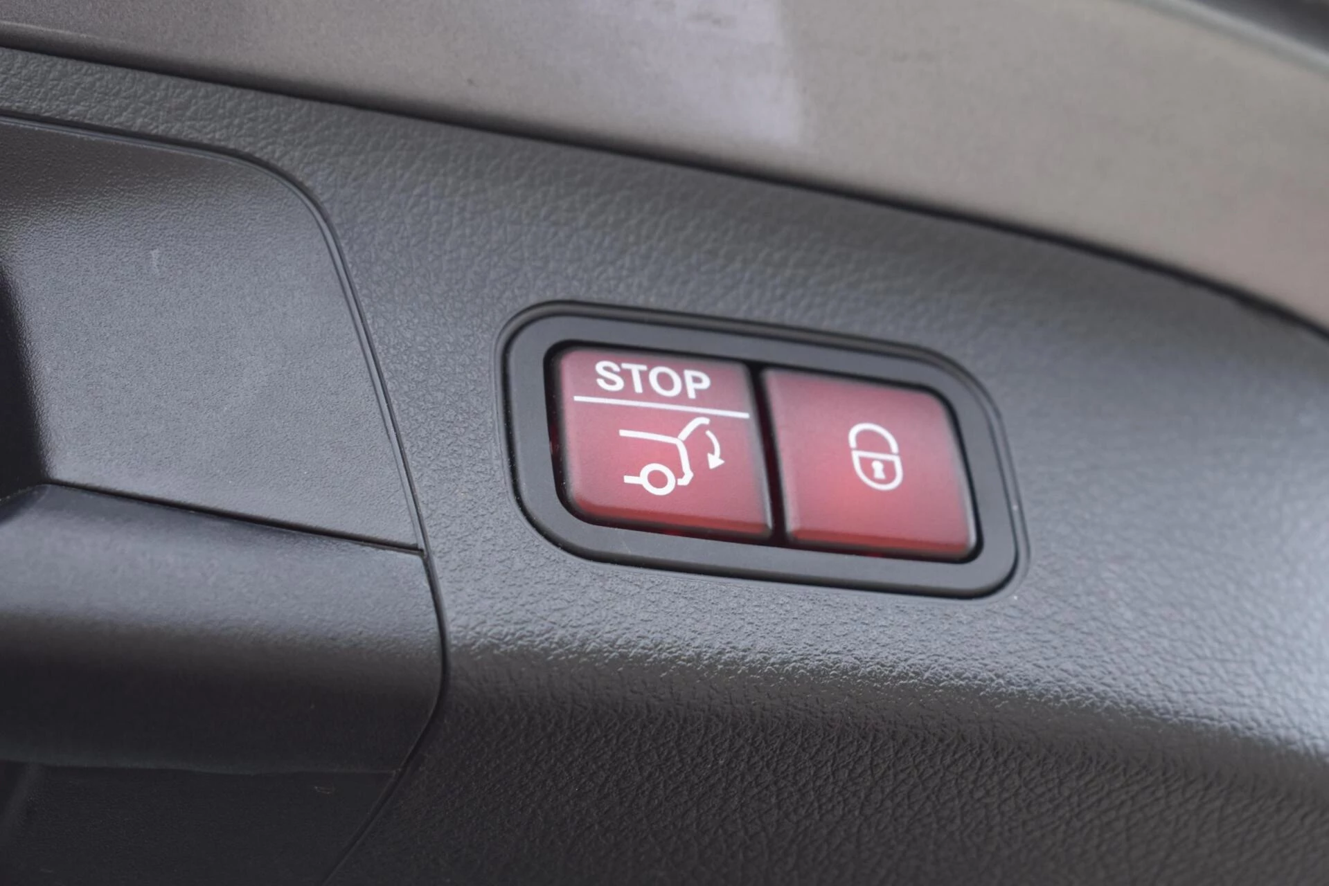 Hoofdafbeelding Mercedes-Benz EQA