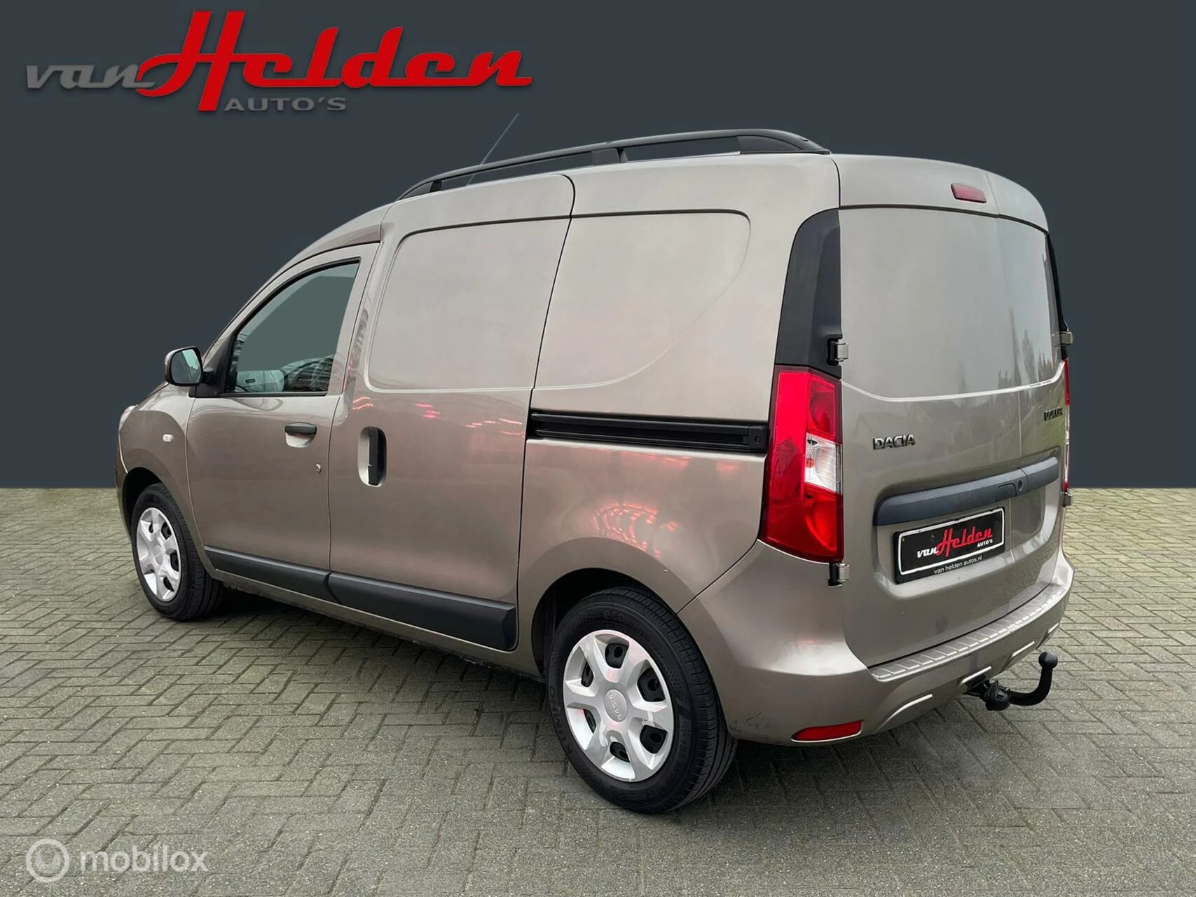 Hoofdafbeelding Dacia Dokker