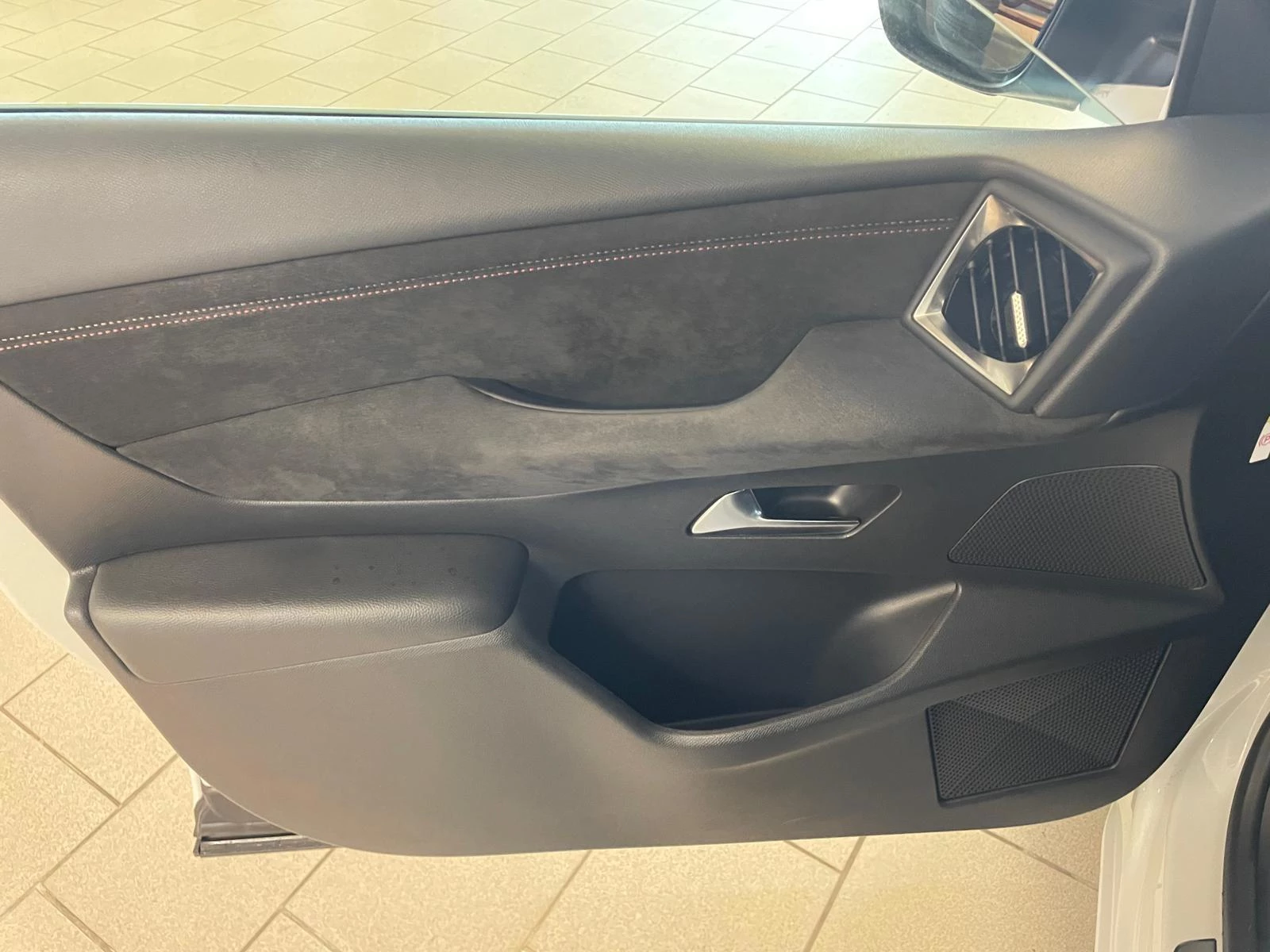 Hoofdafbeelding DS DS 3