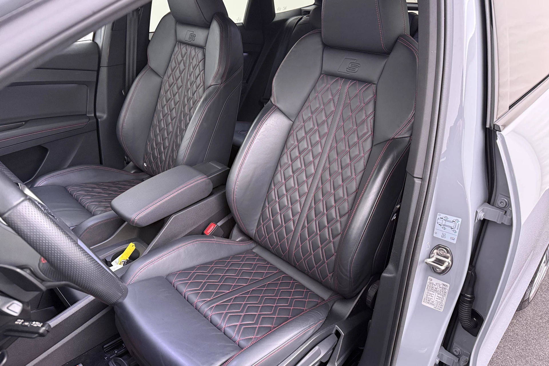 Hoofdafbeelding Audi Q4 Sportback e-tron