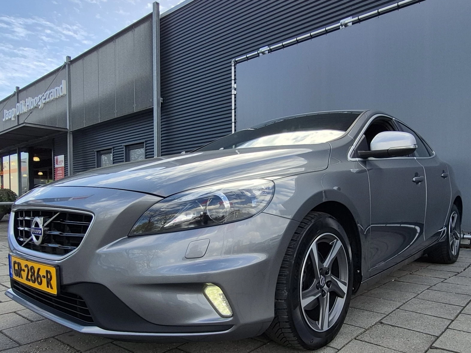 Hoofdafbeelding Volvo V40