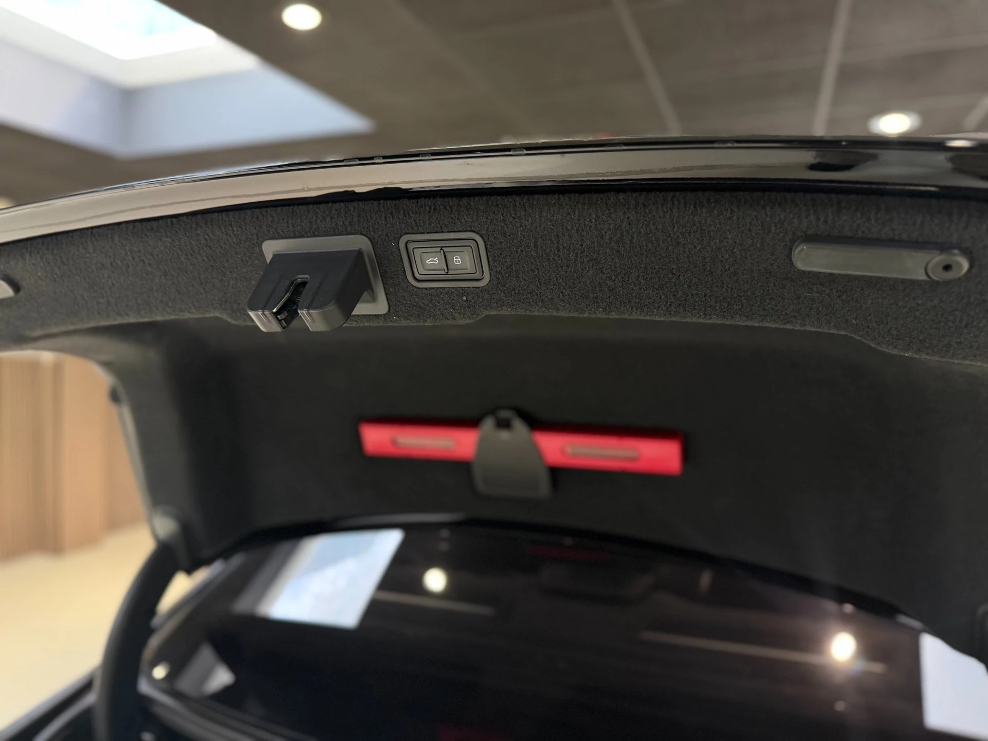 Hoofdafbeelding Audi A8