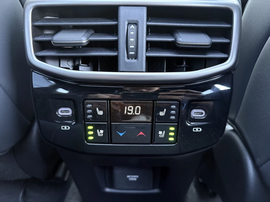 Hoofdafbeelding Lexus RX