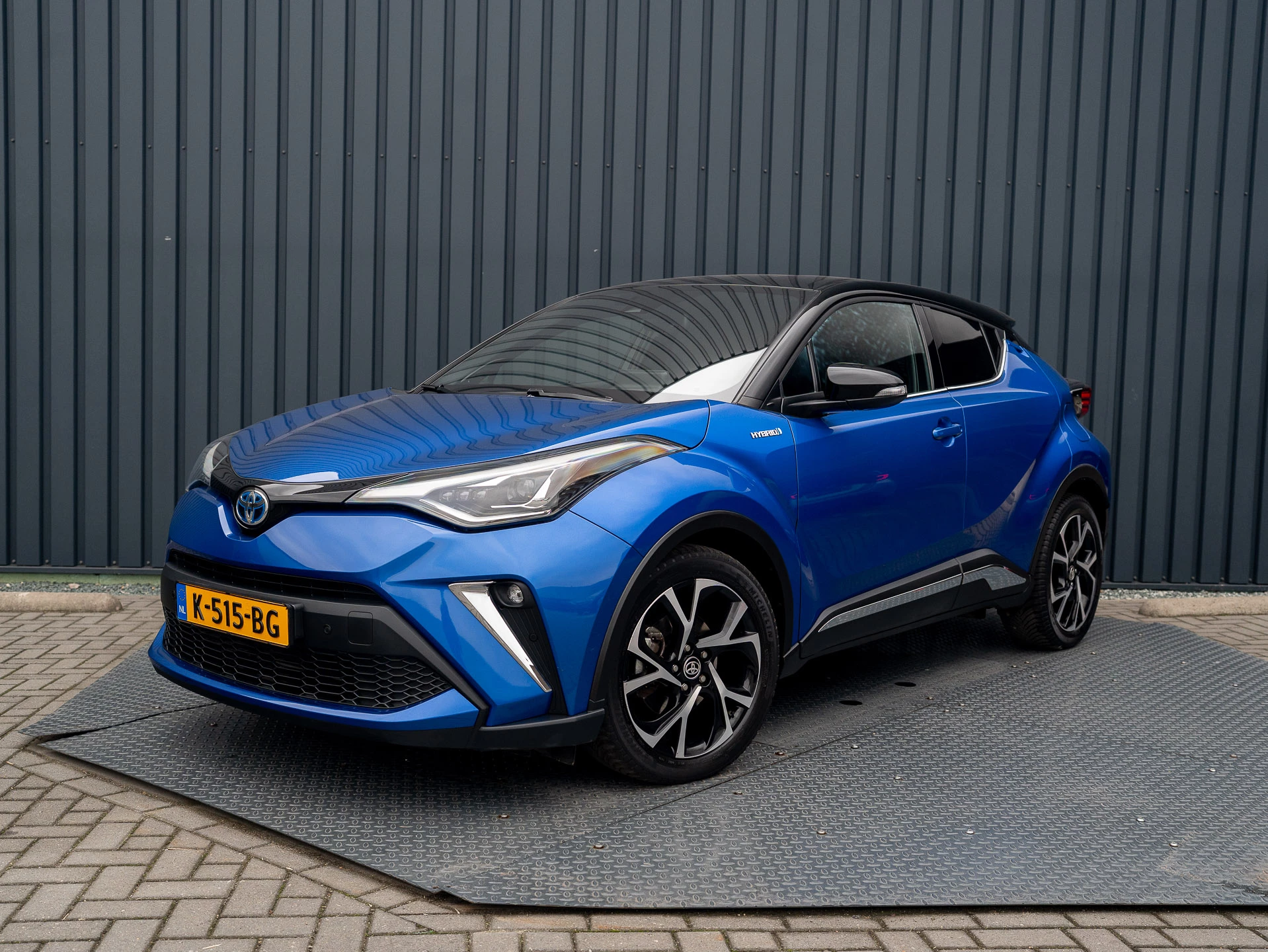 Hoofdafbeelding Toyota C-HR