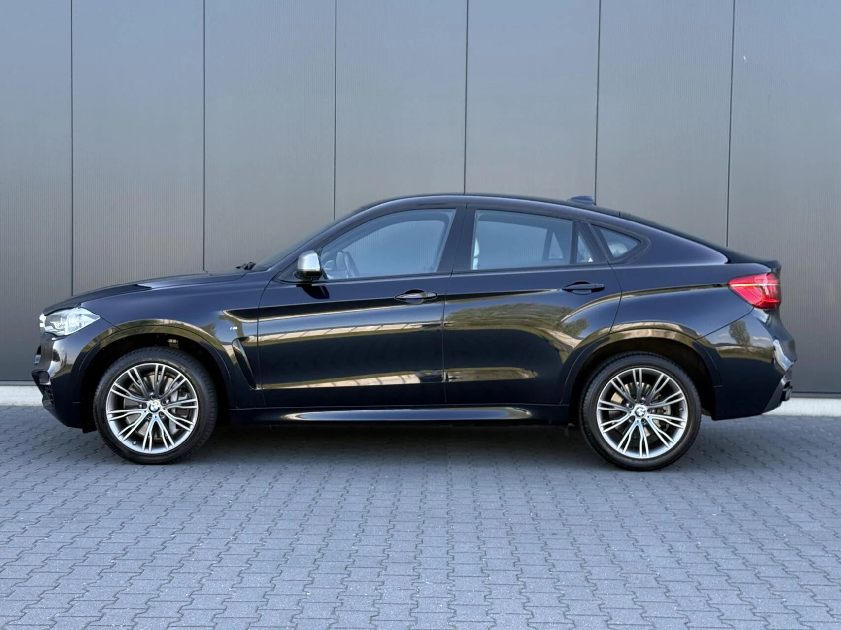 Hoofdafbeelding BMW X6