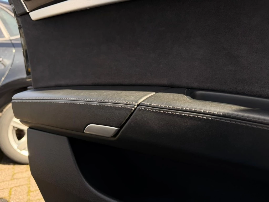 Hoofdafbeelding Audi A8